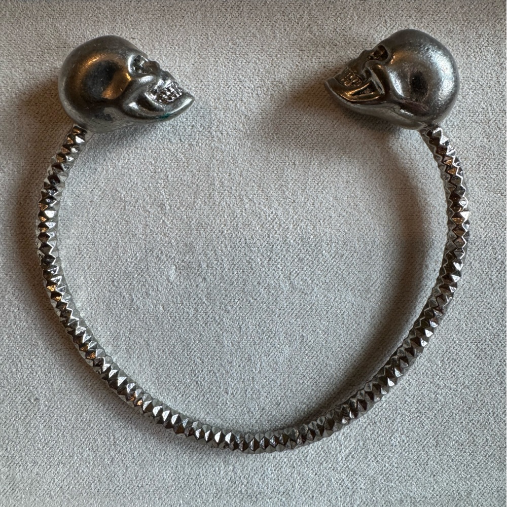 Alexander McQueen Silver Skull Cuff Bracelet - Textured Band